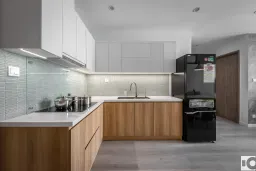 Phòng bếp - Căn hộ S107 Vinhomes Grand Park - Phong cách Minimalist + Color Block 