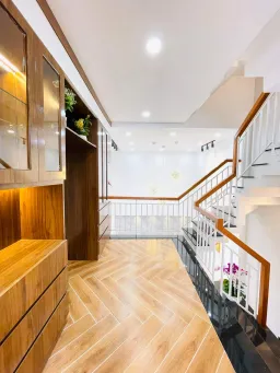 Cầu thang - Nhà phố anh Thảo Bình Thạnh - Phong cách Modern 