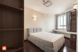 Phòng ngủ, Phòng bếp - Căn hộ Hùng Vương Plaza Quận 5 - Phong cách Modern 