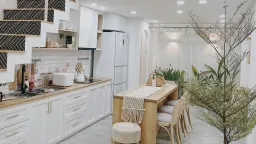 Phòng bếp - Tự tay cải tạo nhà phố cũ nát với phong cách Bắc Âu kết hợp Bohemian  