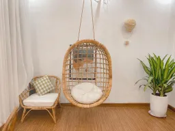 Phòng ngủ, Góc thư giãn - Ngôi nhà của một tín đồ mê du lịch 
