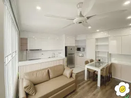 Phòng khách, Phòng bếp - Cải tạo căn hộ cũ 30m2 thành tổ ấm tiện nghi, xinh xắn kiểu Hàn Quốc 