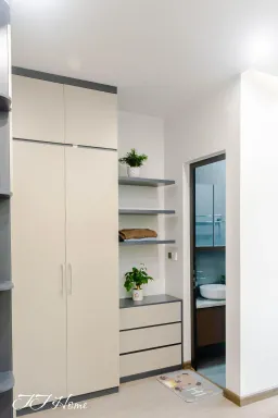 Phòng ngủ - Nhà phố diện tích nhỏ được mở rộng không gian với phong cách Modern  