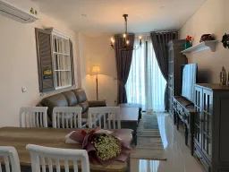 Phòng khách, Phòng ăn - Tổ ấm trang trí phong cách tân cổ điển: ấm cúng và sang trọng  
