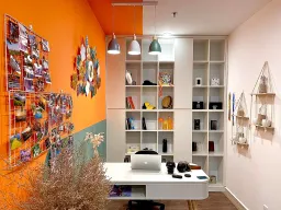 Phòng làm việc - Căn hộ phong cách Color Block trẻ trung của chàng 8x dân tộc Sán Chay 
