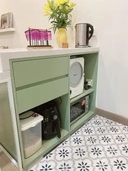 Phòng bếp - Căn hộ 53m2 với ý tưởng cửa vòm thông phòng ngủ - phòng khách đáng tham khảo 