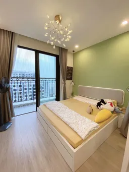 Phòng ngủ - Căn hộ 53m2 với ý tưởng cửa vòm thông phòng ngủ - phòng khách đáng tham khảo 