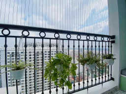 Lô gia - Căn hộ 53m2 với ý tưởng cửa vòm thông phòng ngủ - phòng khách đáng tham khảo 