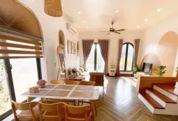 Phòng khách, Phòng bếp - "TWINS HOUSE" tại Hưng Yên mình xây tặng bố mẹ 