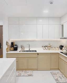 Phòng bếp - Căn hộ 106m2 được phối màu nội thất nâu - trắng trang nhã mà hiện đại 