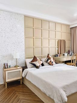 Phòng ngủ - Căn hộ 106m2 được phối màu nội thất nâu - trắng trang nhã mà hiện đại 