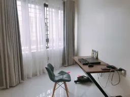 Phòng làm việc - Nhà phố 3 tầng vát góc xinh xắn chỉ tốn hơn 150 triệu trang trí nội thất 