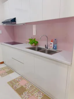 Phòng bếp - Căn hộ màu hồng của nữ chủ nhân đổi nhà 3 lần để thỏa đam mê trang trí nhà cửa 