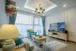 Phòng khách - Căn hộ Tân cổ điển dù kết hợp nhiều màu sắc vẫn hài hòa bắt mắt 