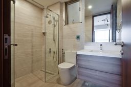 Phòng tắm - Căn hộ phong cách Bauhaus: tối giản, tiện nghi một cách tinh tế 