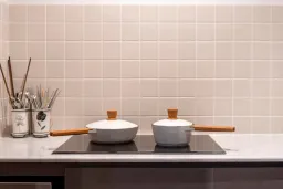 Phòng bếp - Tổ ấm đầu tiên sau 10 năm kết hôn 