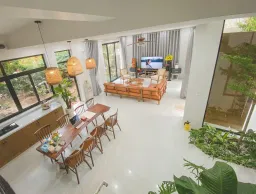 Phòng khách - Căn nhà gần gũi thiên nhiên đẹp mơ màng 