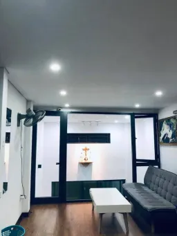 Phòng khách - Cải tạo ngoạn mục nhà cấp 4 mặt tiền quốc lộ chỉ với 200 triệu 