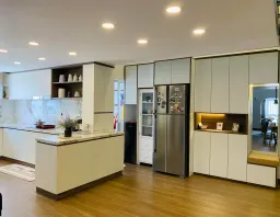 Phòng bếp - Thay áo mới với vẻ bình yên và nhẹ nhàng cho căn hộ thông tầng  