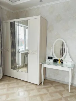 Phòng ngủ - Tổ ấm ở Nga của vợ chồng mình: hiện đại, đơn giản giao thoa Á- Âu 
