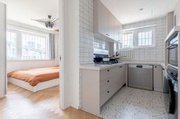 Phòng bếp - Biến căn hộ cũ 53m2 thành không gian hiện đại pha lẫn cổ điển Pháp 