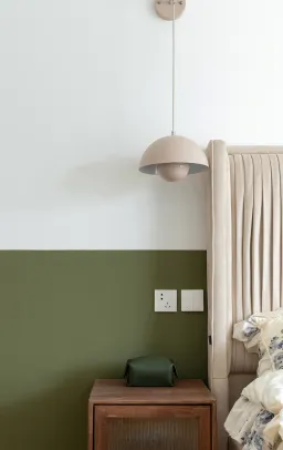 Phòng ngủ - Biến căn hộ cũ 53m2 thành không gian hiện đại pha lẫn cổ điển Pháp 