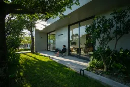 Sân vườn - Ngôi nhà xanh mát, tận hưởng trọn vẹn sự bình yên của cặp vợ chồng tại Huế 