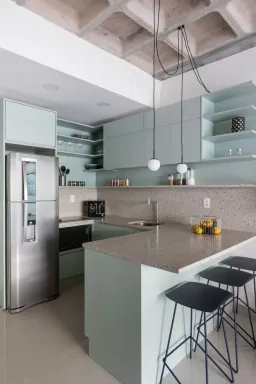 Phòng bếp - Căn hộ màu xanh mint đẹp mắt với không gian ban công rộng rãi 