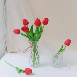 Combo Lọ & Hoa Tulip - Hoa Của Mơ Và Bơ