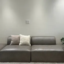 Theodore Sofa ( 3 Chỗ Ngồi ) -  Thiết Kế Da Hiện Đại