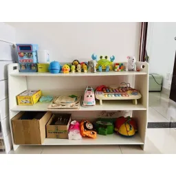 Kệ sách cho bé, kệ đồ chơi cho bé,kệ giáo cụ, giá sách gỗ Montessori cho bé KDC