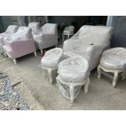 GHẾ SOFA ĐƠN CHÂN TIỆN CỔ ĐIỂN KÈM GỐI ÔM HÌNH NƠ - Bọc vải theo yêu cầu