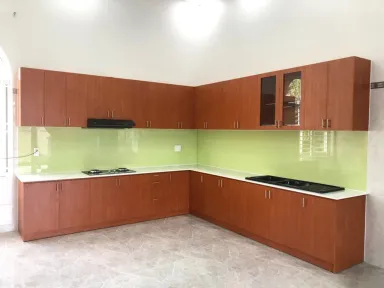 Phòng bếp - Phòng bếp Nhà phố Long An - Phong cách Modern