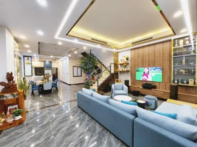 Phòng khách - Nhà phố 260m2 Quận 7 - Phong cách Modern