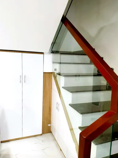 Cầu thang - Nhà phố 100m2 tại Bình Dương - Phong cách Modern