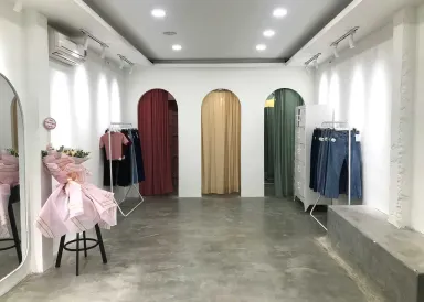 Cửa hàng thời trang HADI tại Bình Dương
