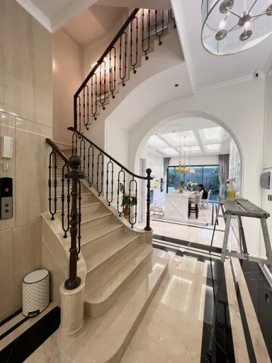  Cầu thang - Nhà phố Cityland Gò Vấp - Phong cách Neo Classic + Modern 