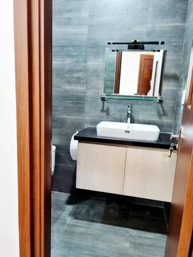 Phòng tắm - Nhà phố Vĩnh Viễn Quận 10 - Phong cách Modern