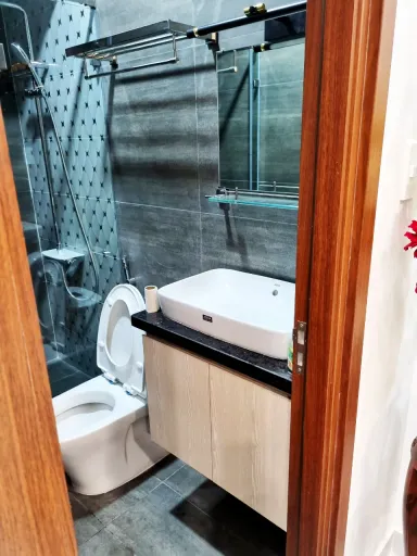  Phòng tắm - Nhà phố Vĩnh Viễn Quận 10 - Phong cách Modern 