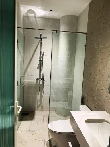 Phòng tắm - Biệt thự Bình Chánh - Phong cách Modern