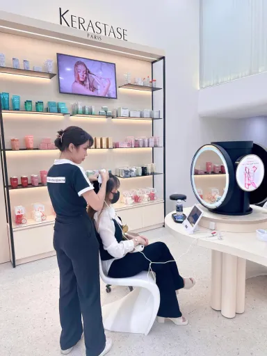 Salon Huy Nguyen Quận 7 - Phong cách Modern