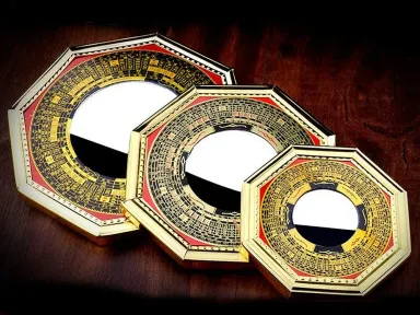 Gương bát quái: Phân loại, ý nghĩa & cách treo chuẩn phong thủy