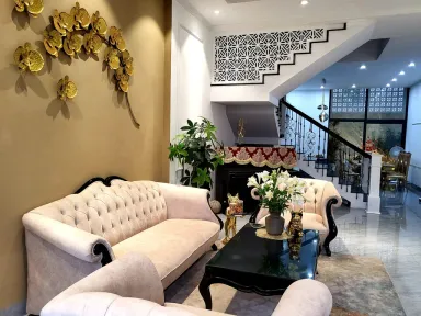 “Ngôi nhà hoa hồng” phong cách tân cổ điển kết hợp hiện đại