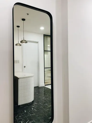 Lối vào - Căn hộ với ý tưởng thiết kế nội thất để giúp nhà sáng và rộng hơn