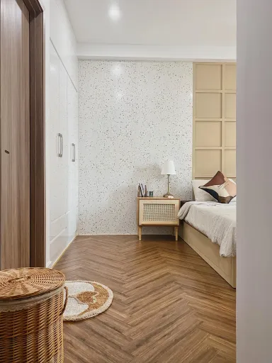 Phòng ngủ Lối vào - Căn hộ 106m2 được phối màu nội thất nâu - trắng trang nhã mà hiện đại