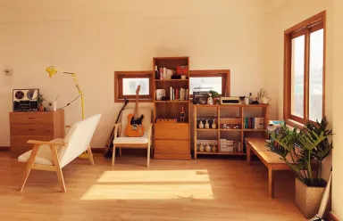 Phòng khách - Cải tạo tầng tum thành studio thơ mộng như phim