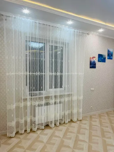 Lối vào - Tổ ấm ở Nga của vợ chồng mình: hiện đại, đơn giản giao thoa Á- Âu