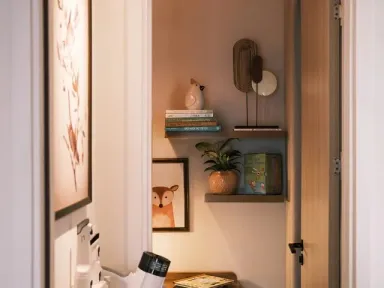 Lối vào - Tổ ấm 40m2 của vợ chồng 2 con phong cách Mid-century modern 