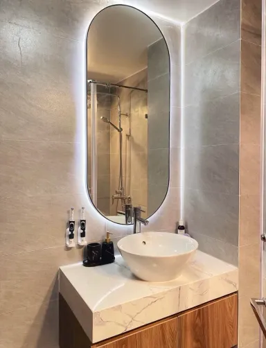 Phòng tắm - Nhà cũ 38m2 20 năm tuổi tại Hà Nội “vịt hóa thiên nga” sau cải tạo toàn diện