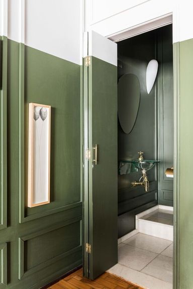  Phòng tắm - Kiến trúc sư Brazil tự thiết kế nhà đẹp như công trình nghệ thuật giữa "rừng nhiệt đới" 